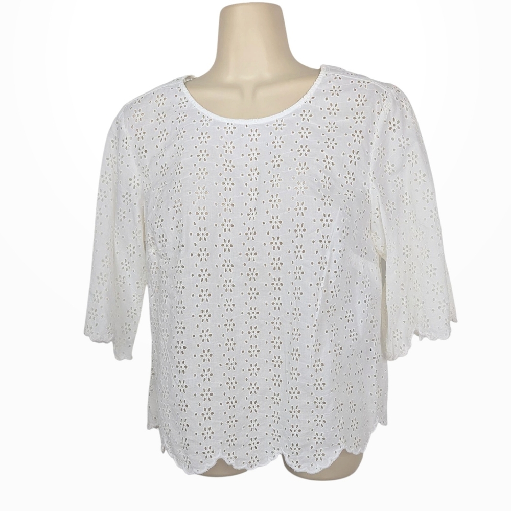 AERIE Scalloped Edge White Eyelet Top Sz M